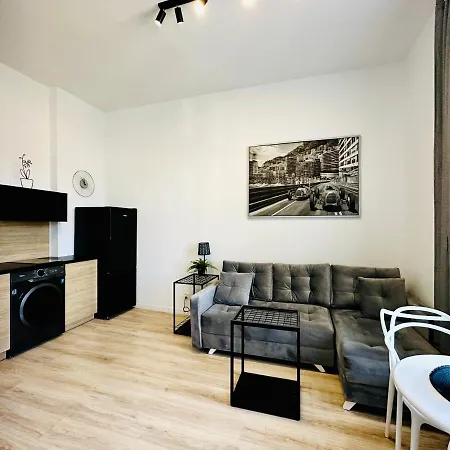 Studio - Majkowskiego *